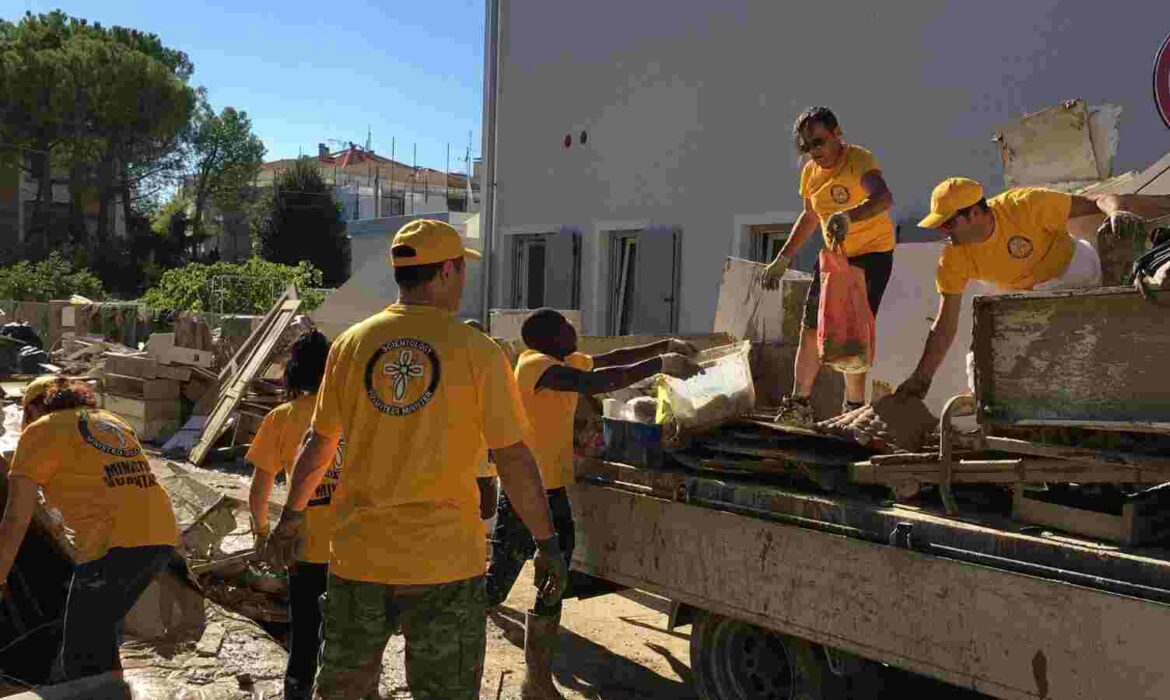 I Volontari di Scientology a sostegno di famiglie disagiate nelle Marche