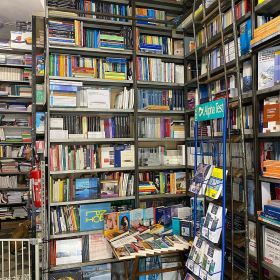 Libreria Indipendente a Roma Libreria politecnica Via Cavour